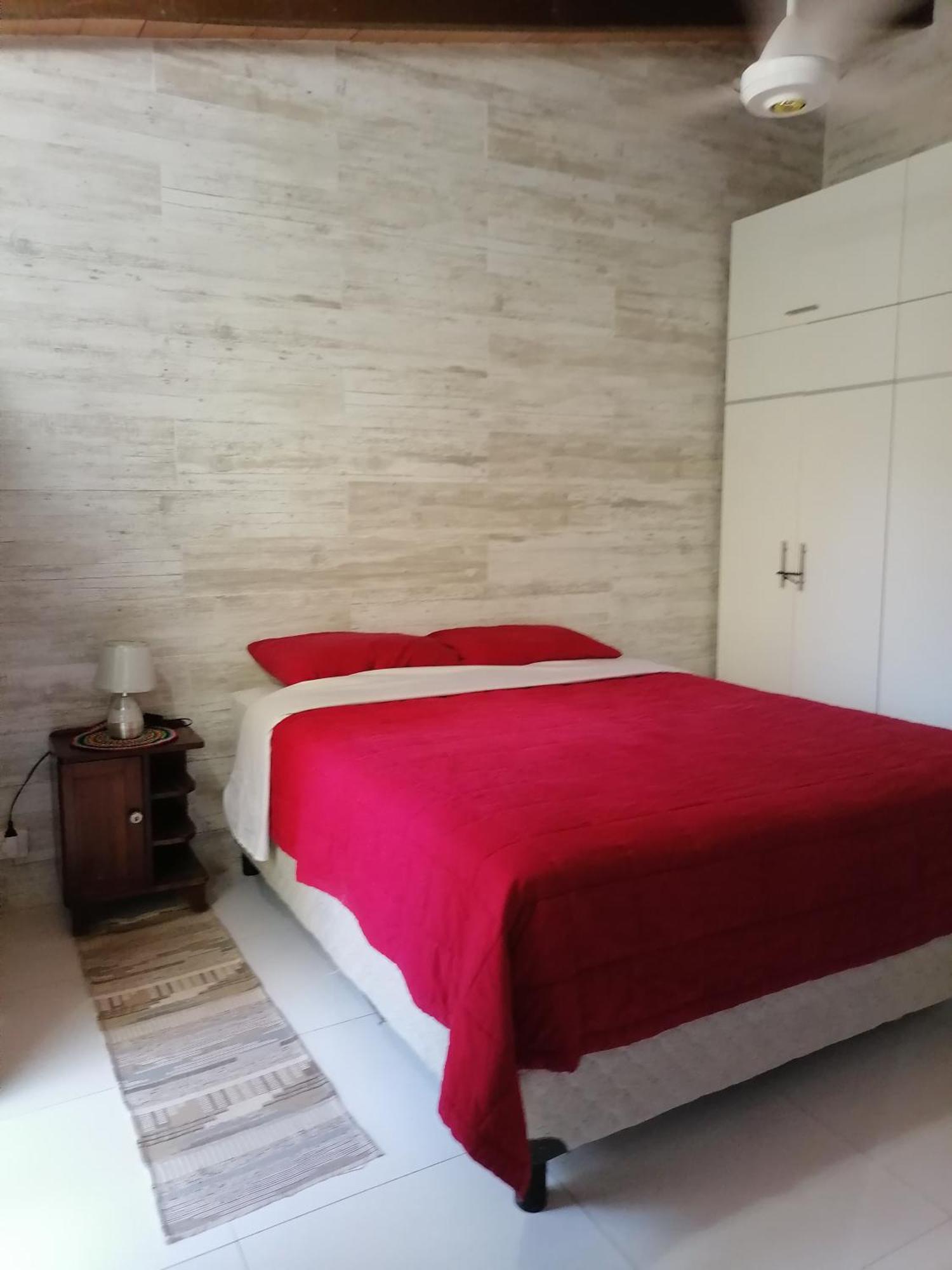 Granados Bed & Breakfast Asuncion Luaran gambar